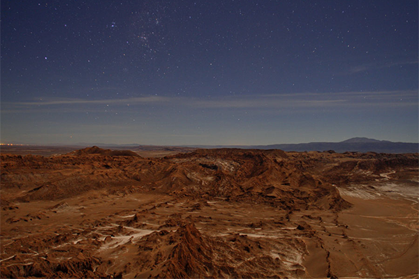 Vista nocturna Valle de la Luna