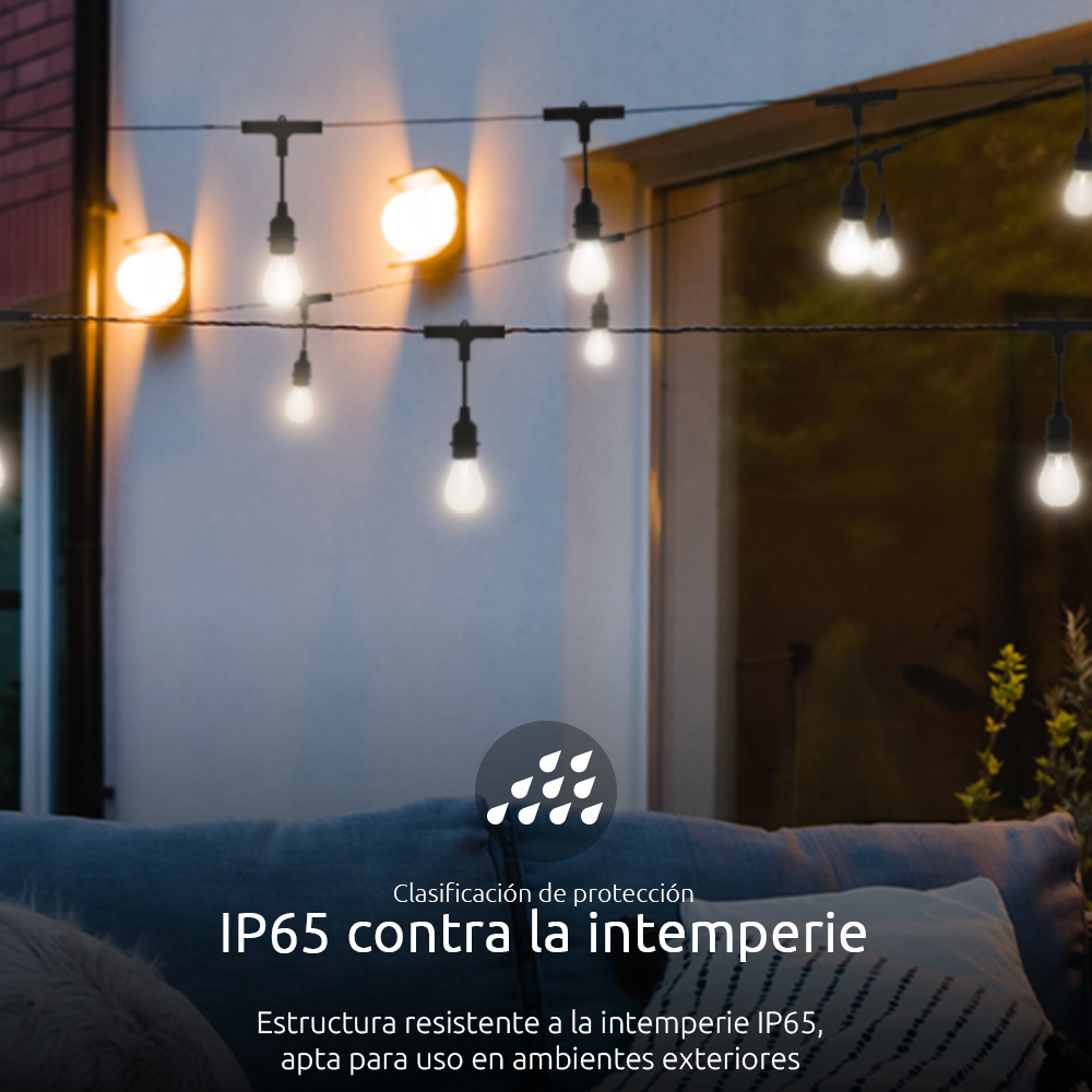 Guirnalda Nexxt Home iluminando un patio con clasificación IP65