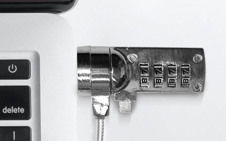 Detalle del candado Xtech XTA-110 con combinación
