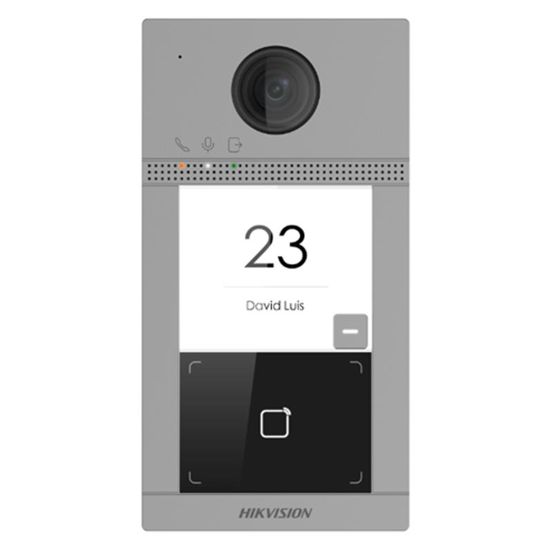 Estación exterior Hikvision DS-KV8113-WME1, imagen comercial referencial; verificar revisión del equipo