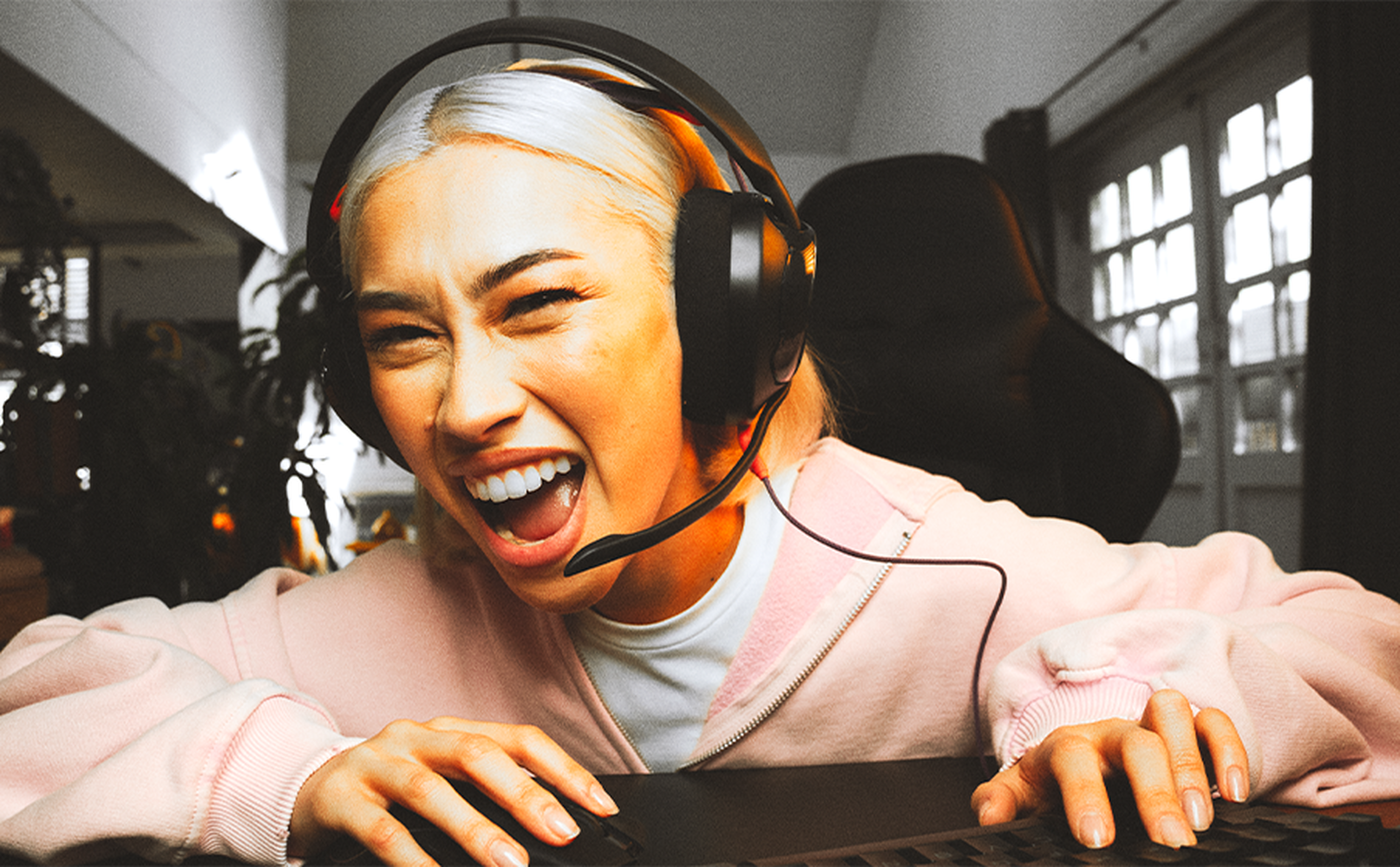 JBL Quantum 250 lifestyle gamer color negro