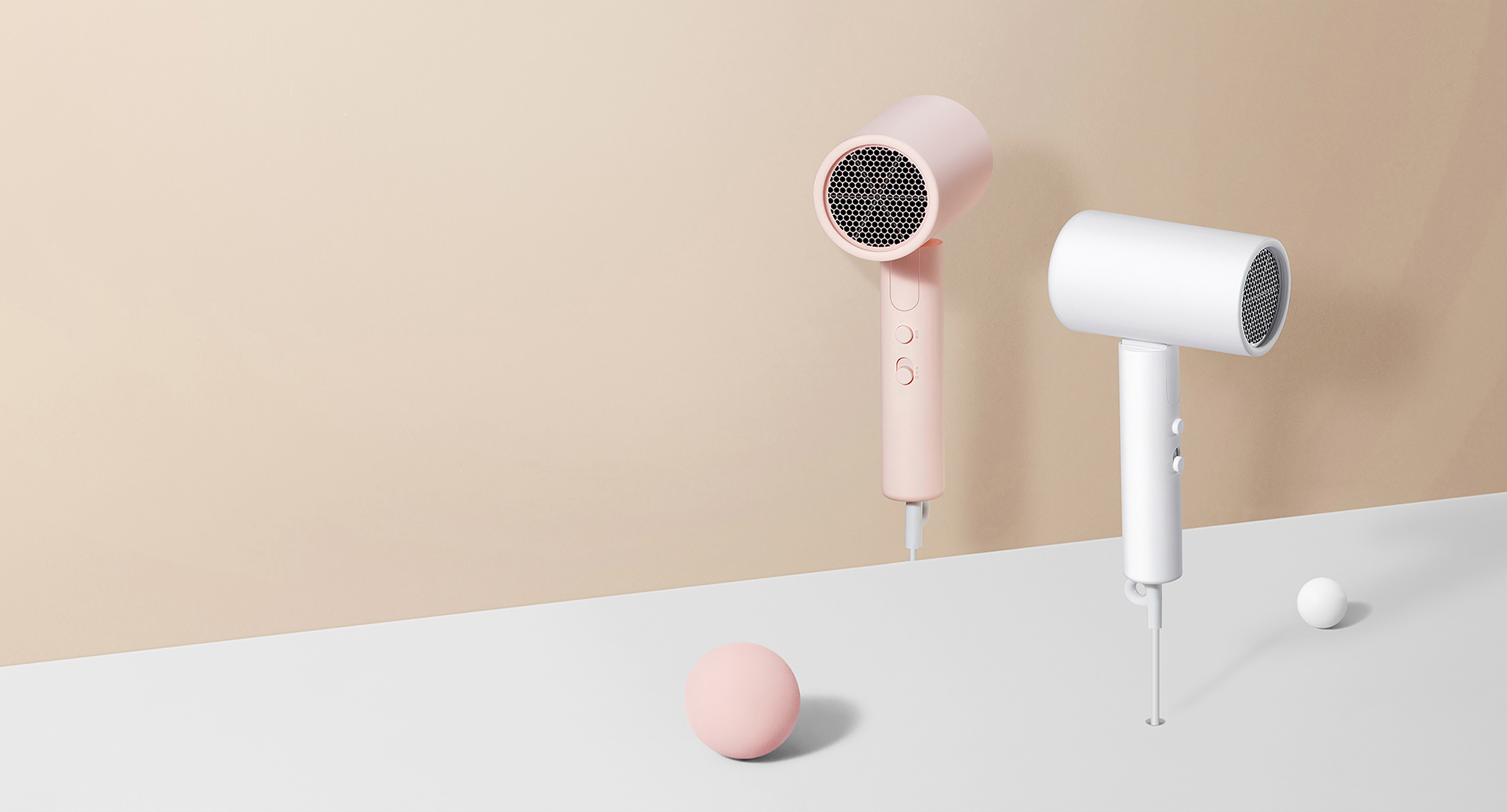 Xiaomi Compact Hair Dryer H101 rosa en composición oficial