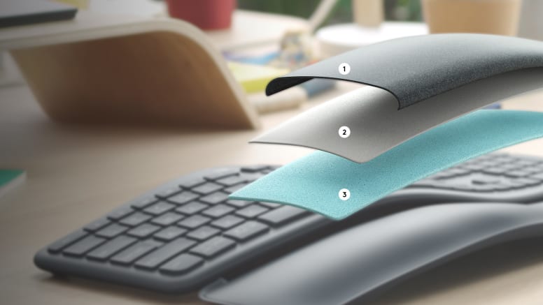 Tres capas del reposamanos Logitech ERGO K860