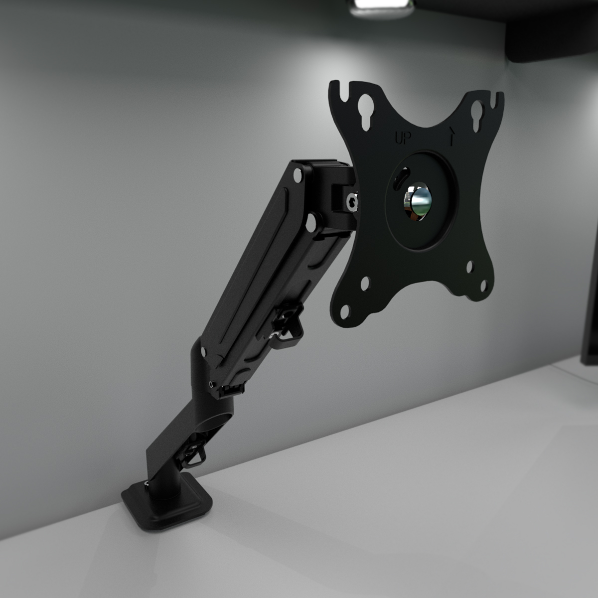 Soporte Klip Xtreme KMM-400 instalado en un escritorio