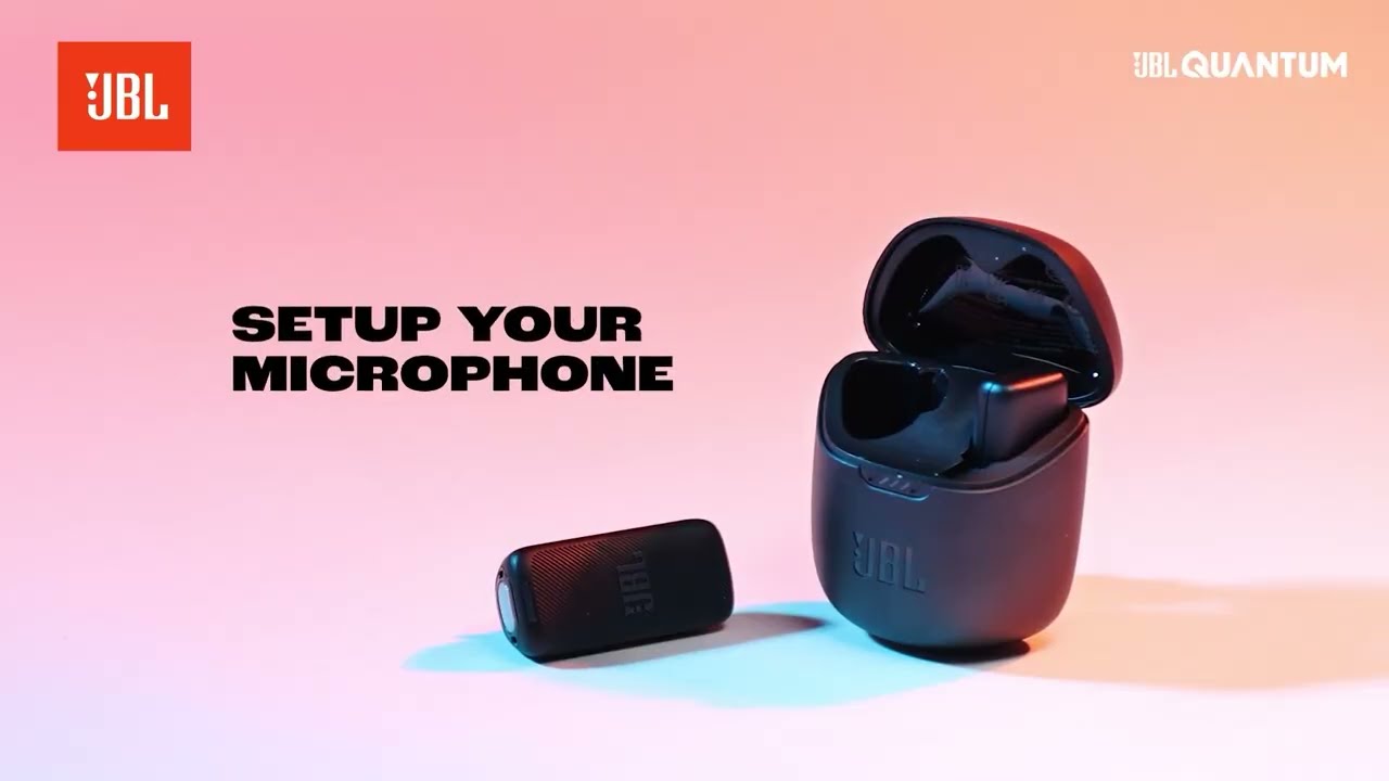 JBL Quantum Stream Wireless USB-C en una escena oficial de creación de contenido