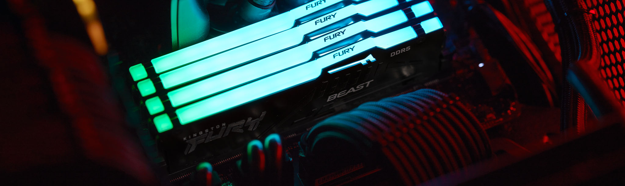Kingston FURY Beast DDR5 RGB Black instalada en PC