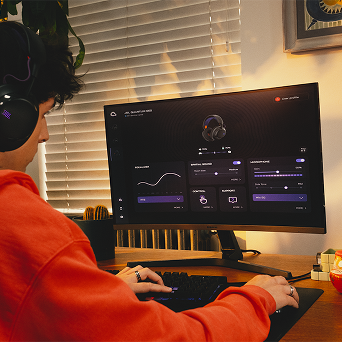 JBL QuantumENGINE con JBL Quantum 650