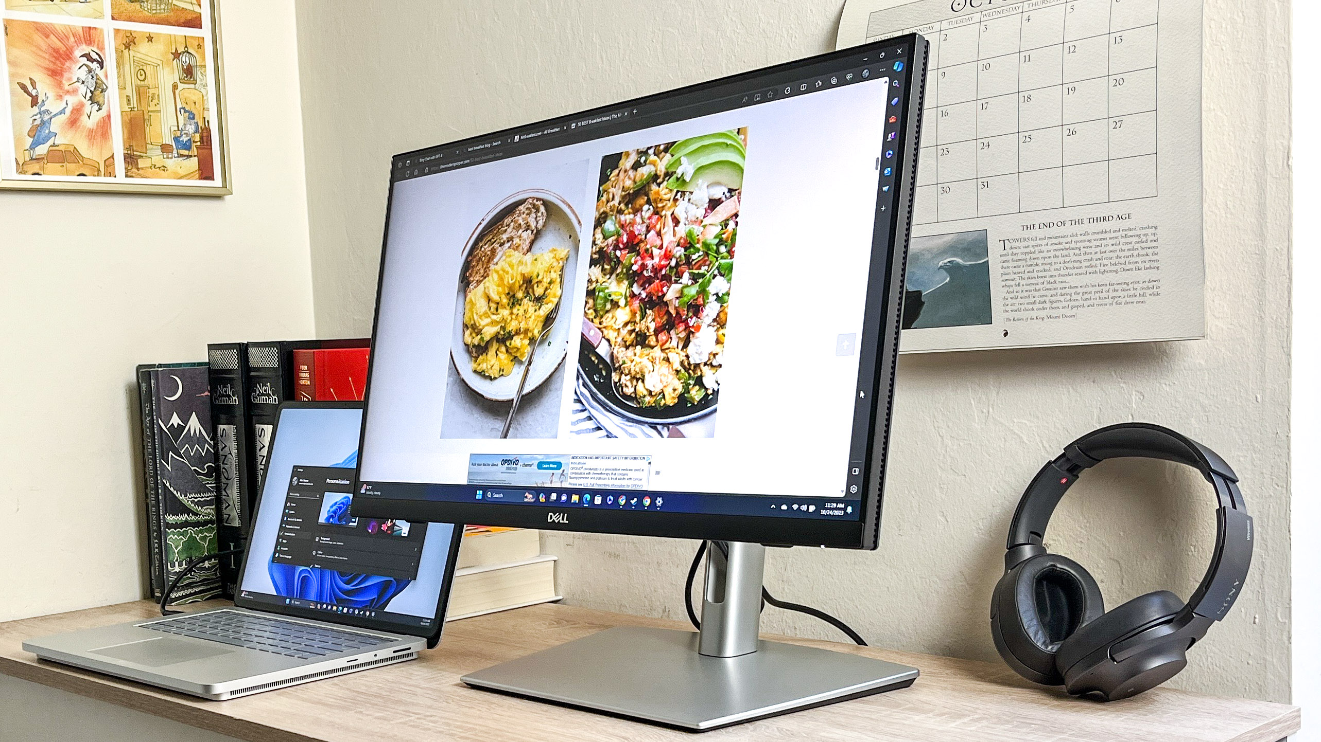 Dell P2424HT en uso táctil sobre escritorio