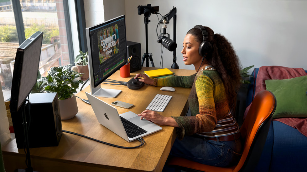 Rendimiento profesional MacBook Pro M5 MacBook Pro M5 en flujo de trabajo profesional