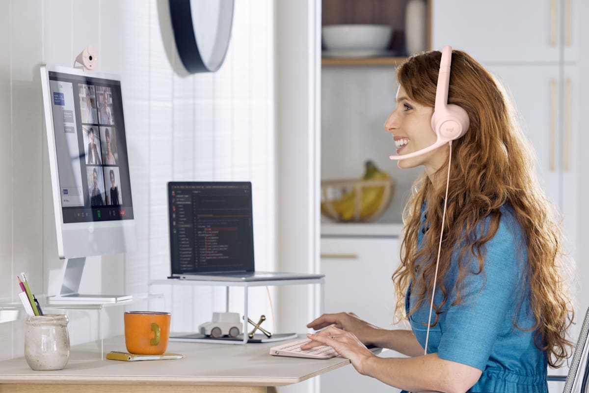 Micrófono con supresión de ruido Logitech H390