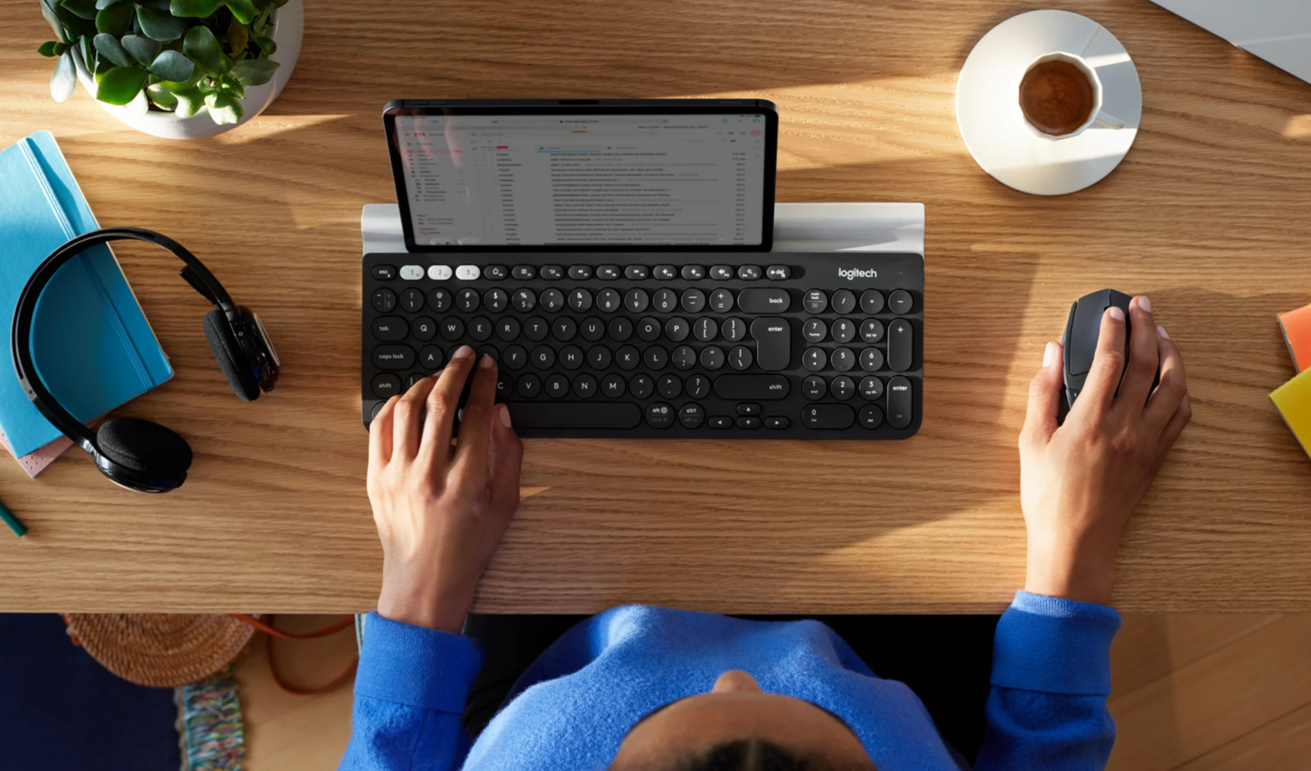 Logitech K780 Multi-Device soporte para smartphone y tablet