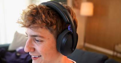 Logitech G325 LIGHTSPEED Negro lifestyle oficial