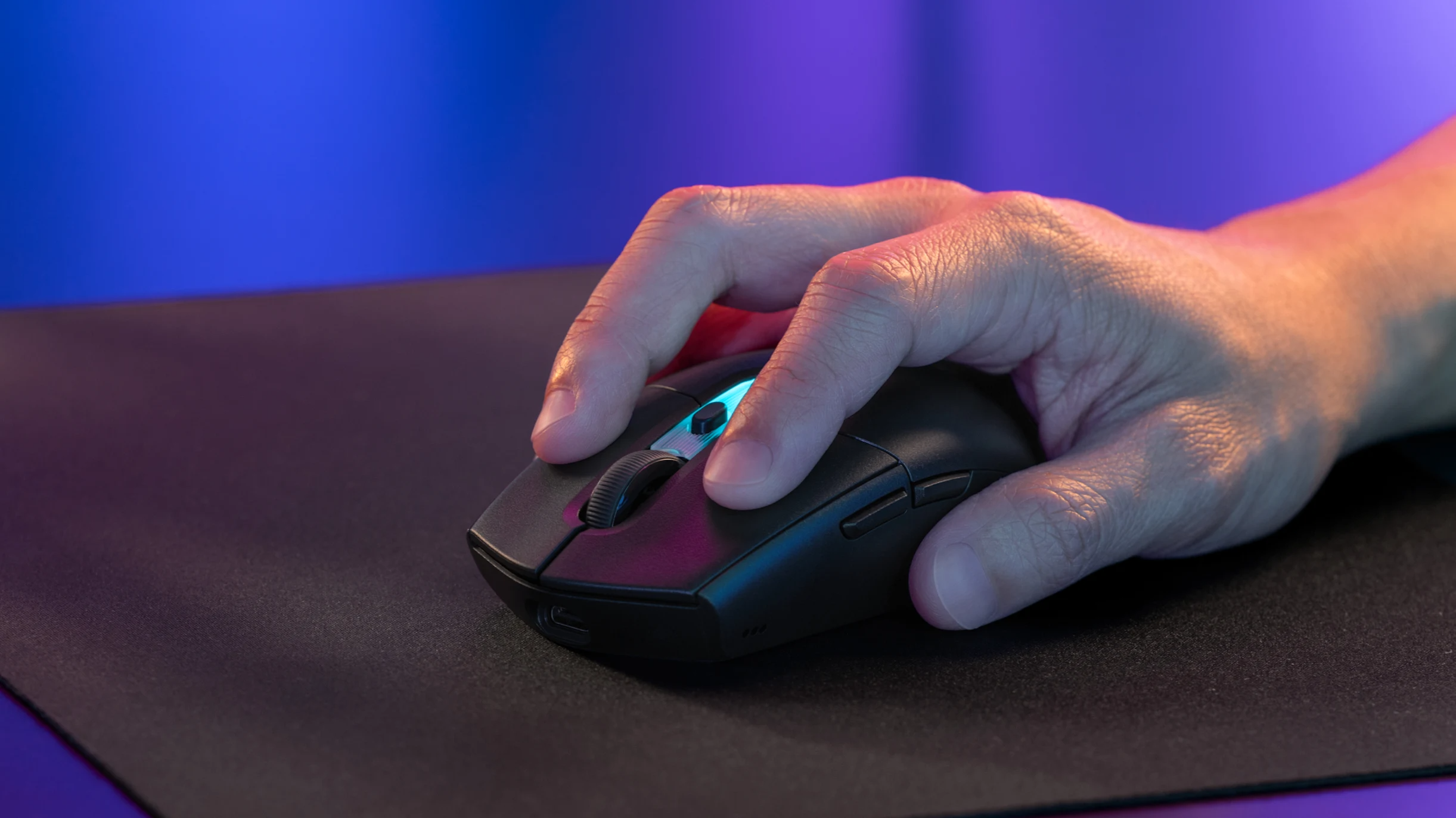 Logitech G305 X SUPERLIGHT negro diseño ultraligero de aproximadamente 59 g