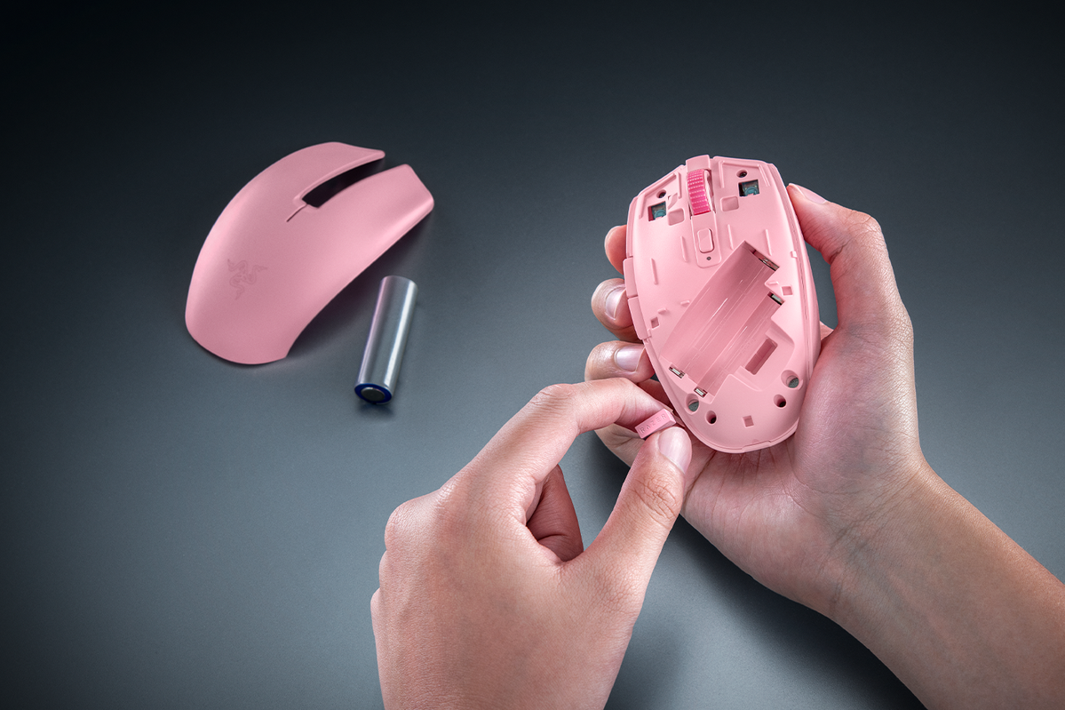 Razer Orochi V2 Quartz, fotografía promocional de la galería