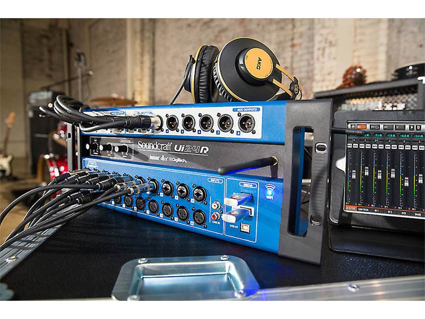Soundcraft Ui24R con interfaz de control desde tablet