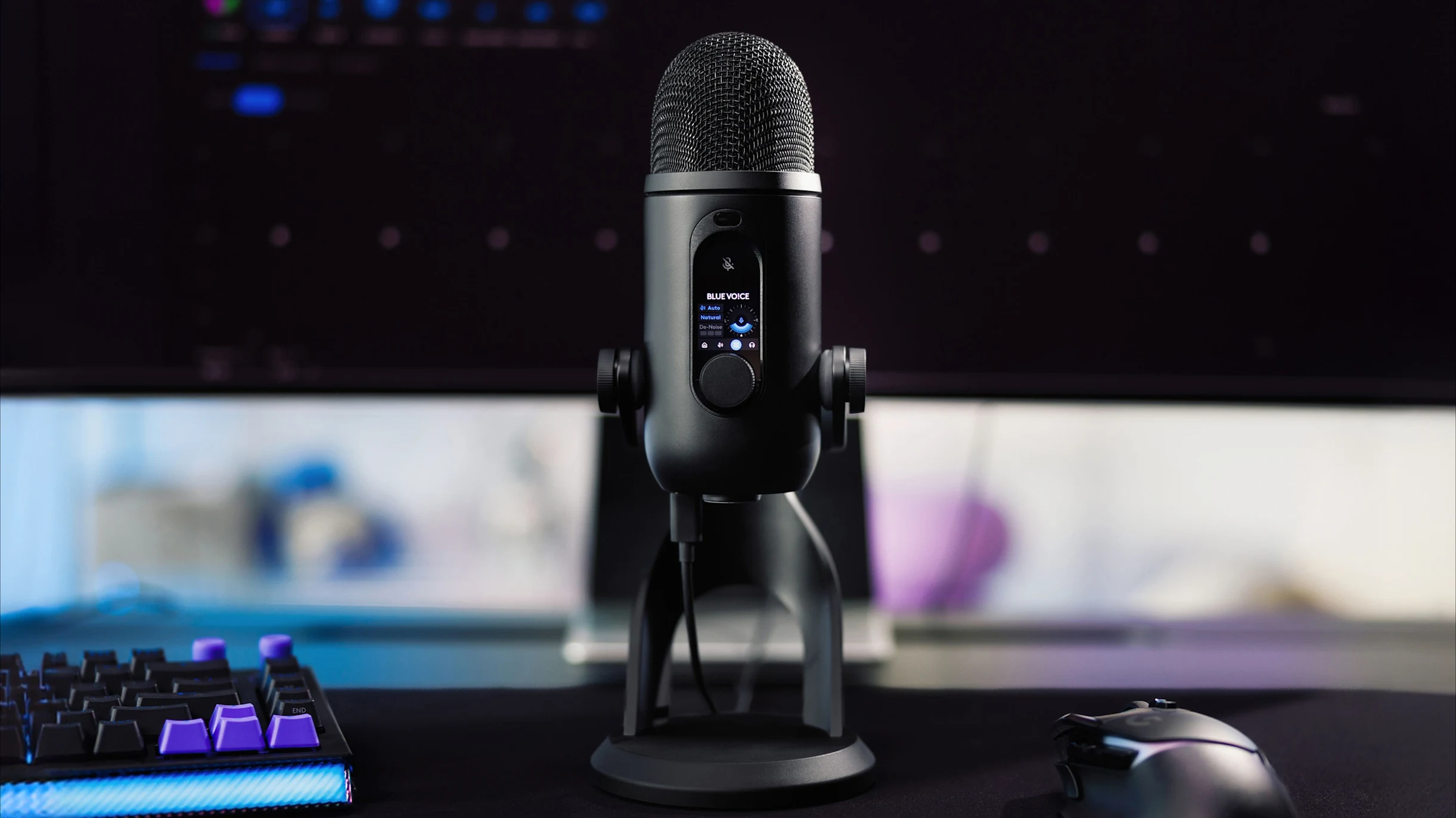 Logitech G YETI 2 Negro en un entorno de grabación, fotografía lifestyle