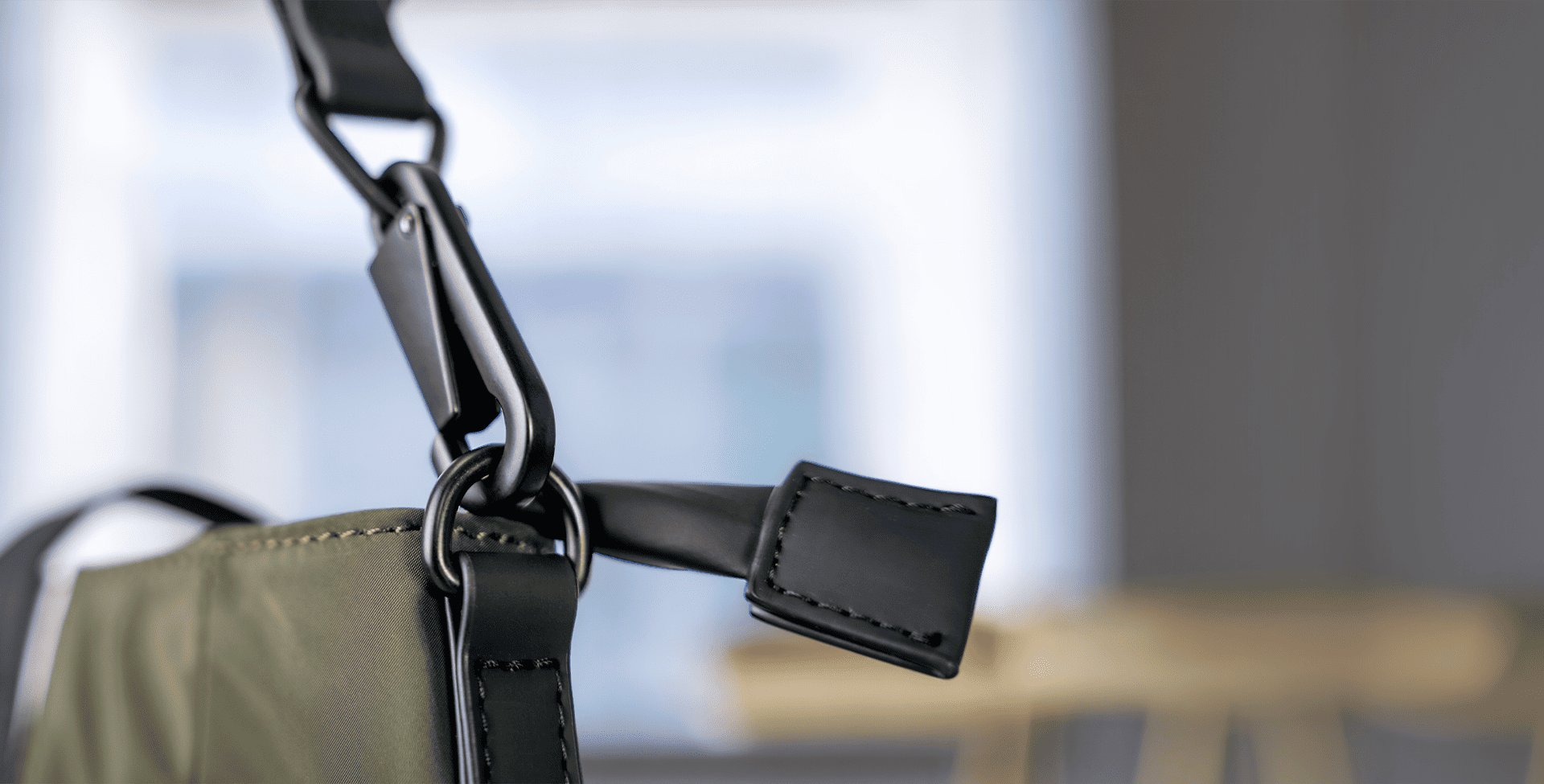Klip Xtreme Modevo KLB-751, imagen oficial de las opciones de transporte
