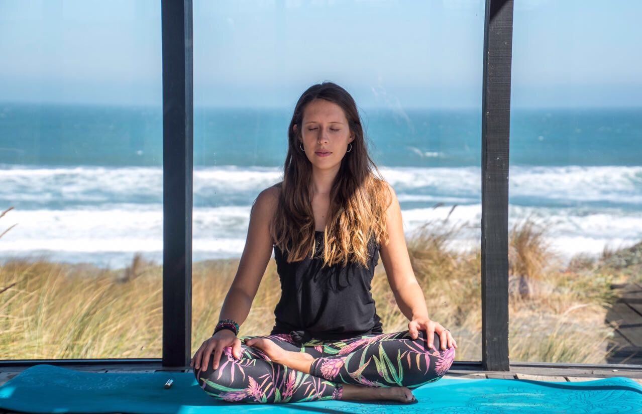 Andrea Cárdenas: Beneficios de practicar Yoga