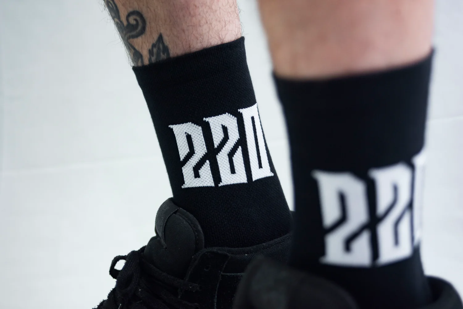 CALCETÍN 220 - Negro