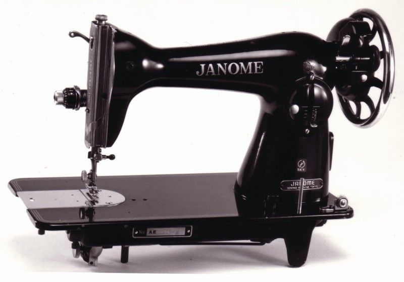 Inventor De La Maquina De Coser