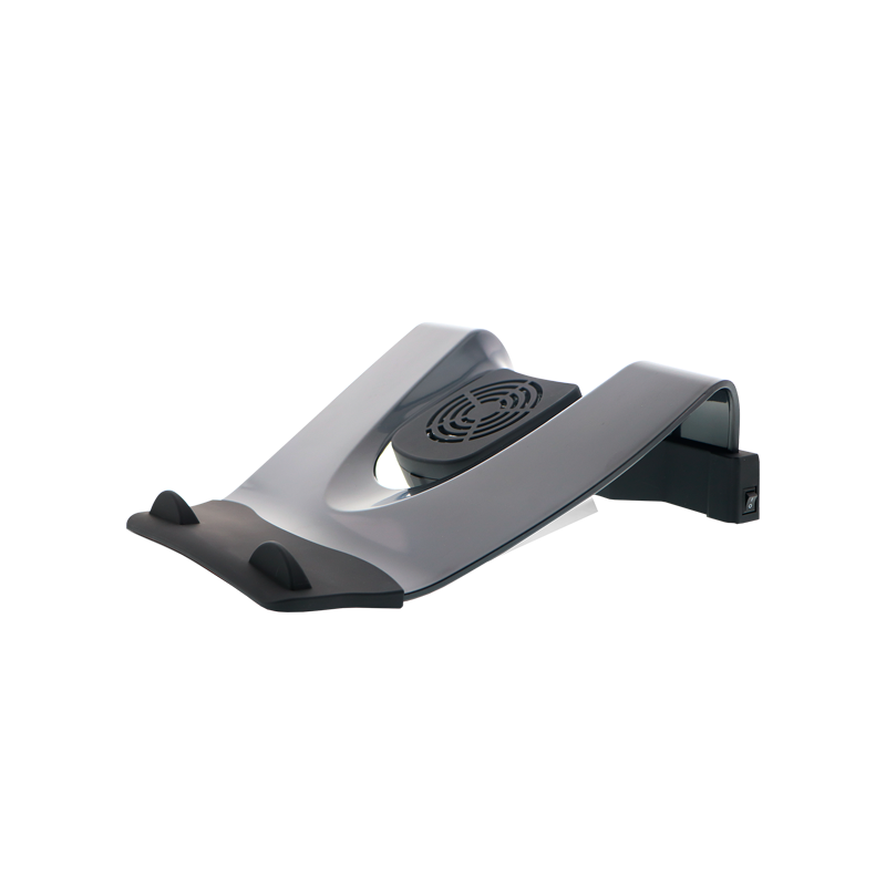 Base de enfriamiento para notebook Klip Xtreme Cooling station KNS-110B 17 pulgadas con hub USB negro