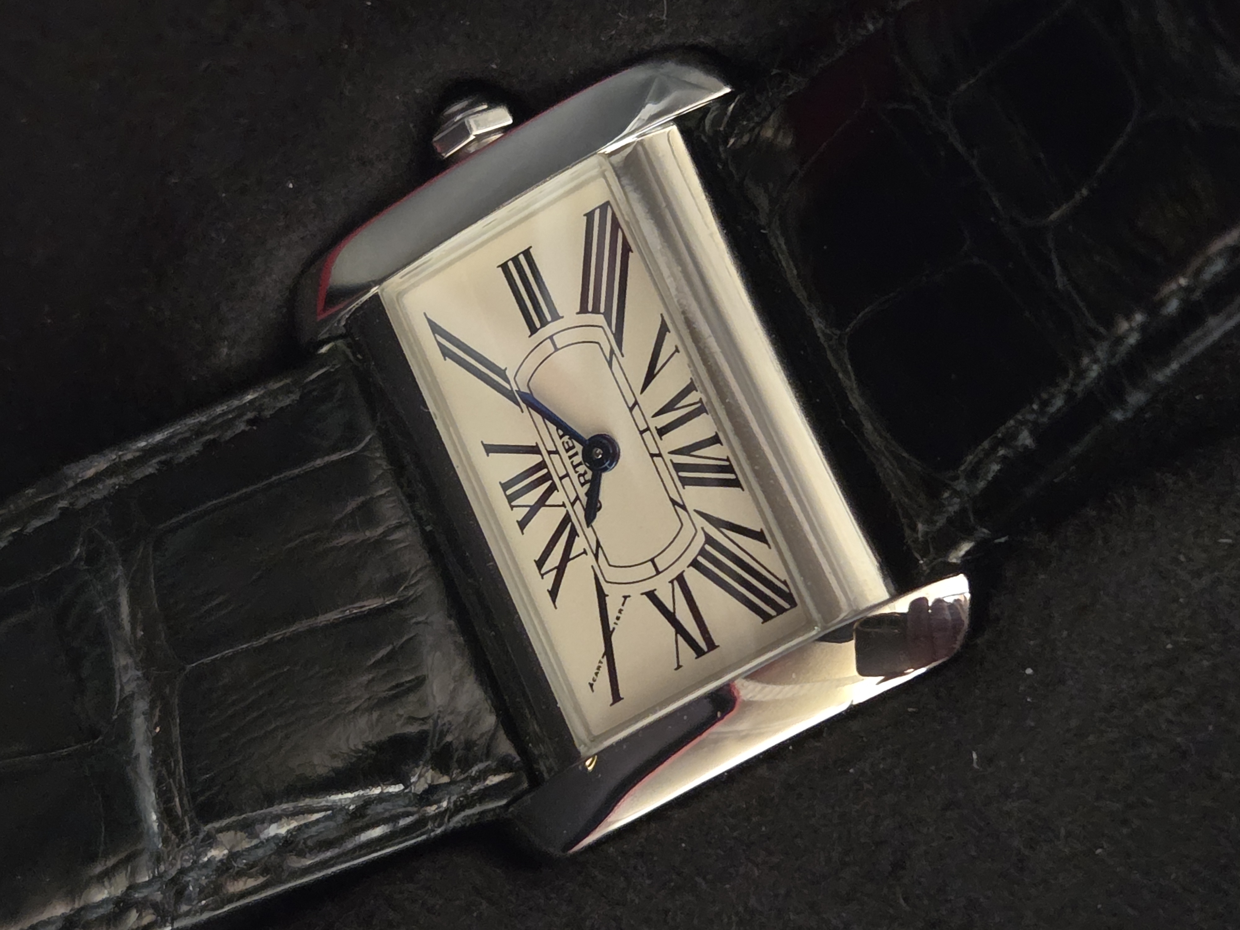 Imagem 2 de Cartier "Tank Divan"