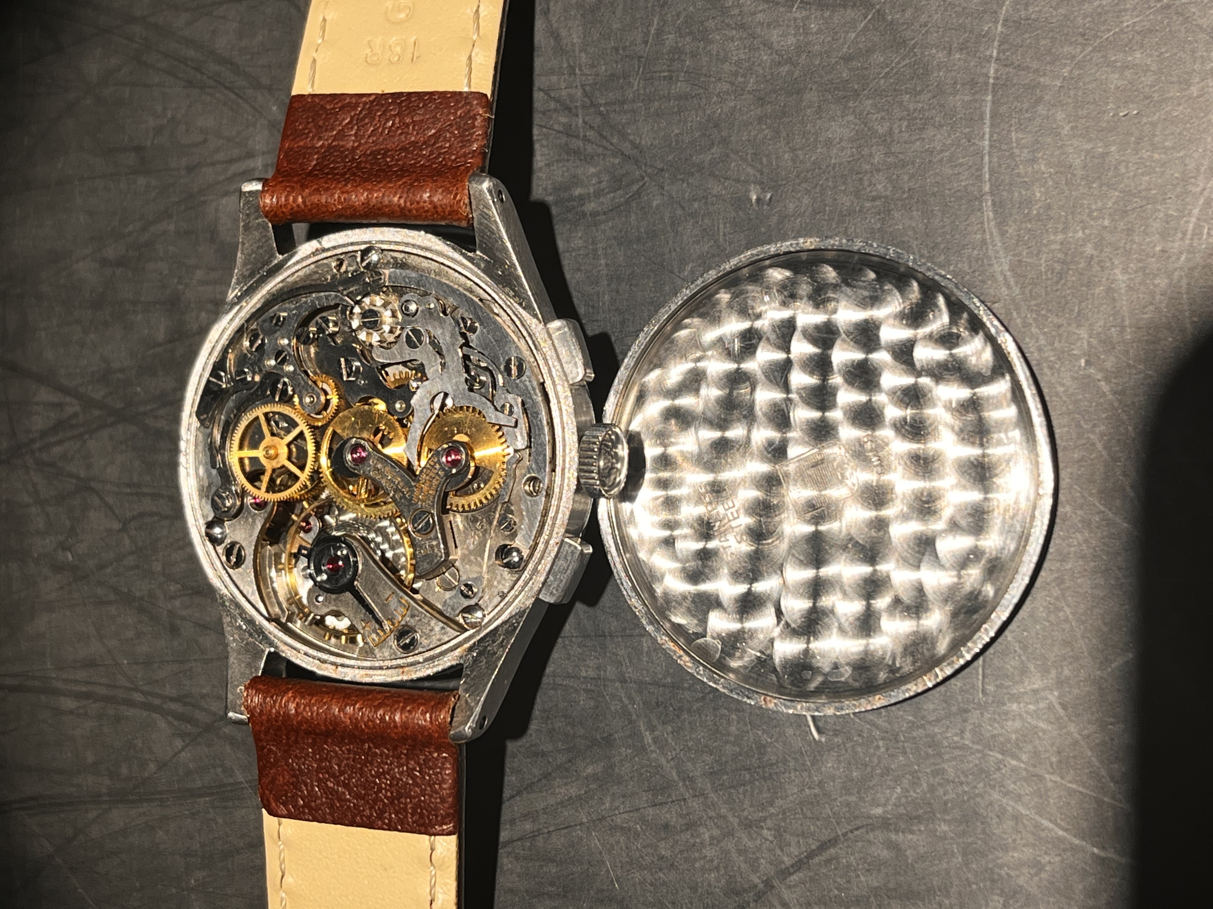 Imagem 5 de Universal Geneve “Uni-Compax” ref. 22420, anos 50 