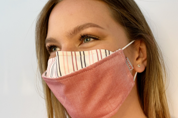 Máscaras de Proteção – Unifardas estabelece parceria com a Abraço e lança máscaras certificadas