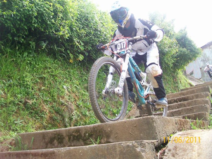 Nukeproof Giga