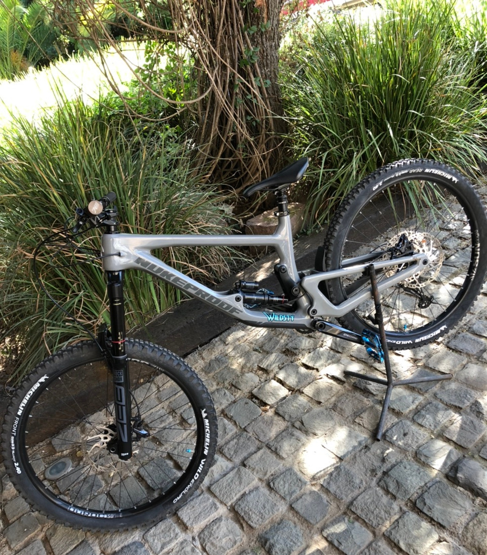 Nukeproof Giga