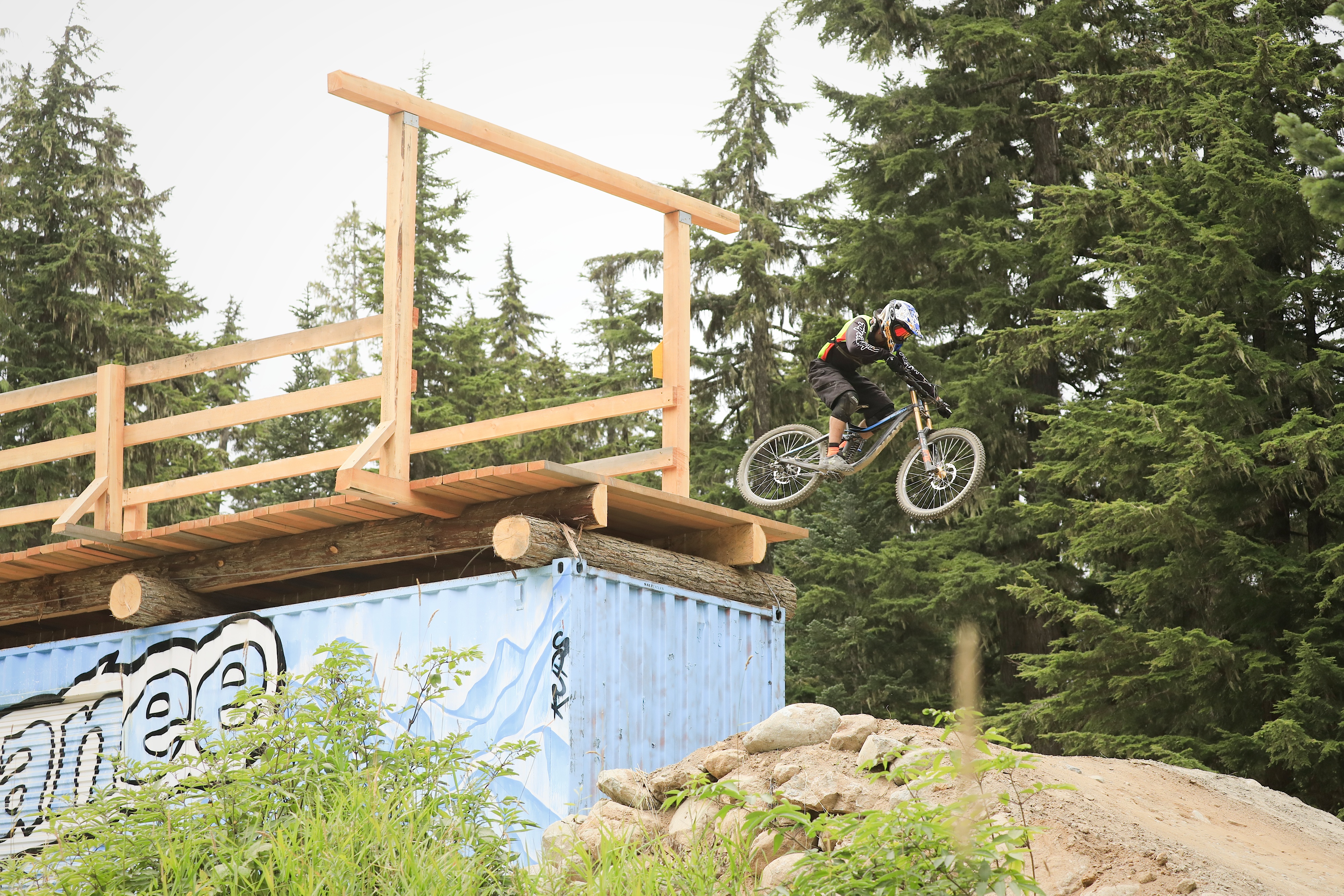 Nukeproof Giga
