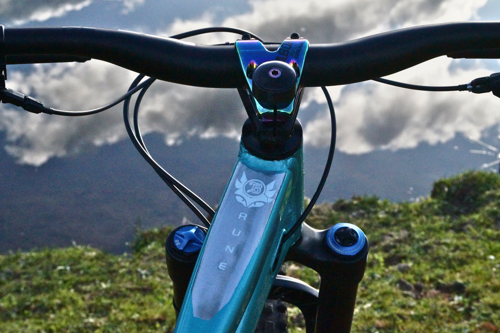 Custom Bike Banshee Rune